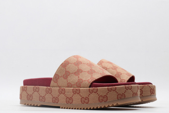 GUI SANDAL