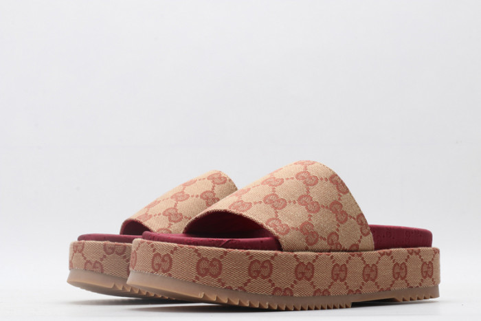 GUI SANDAL