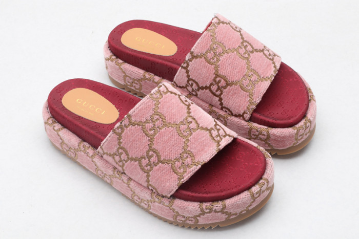 GUI SANDAL