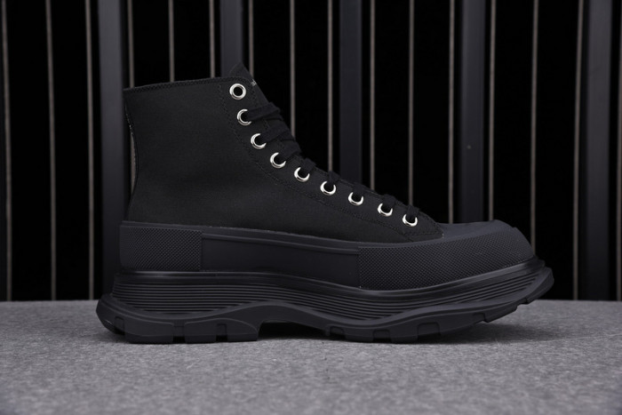 ALEX MCQU SNEAKER