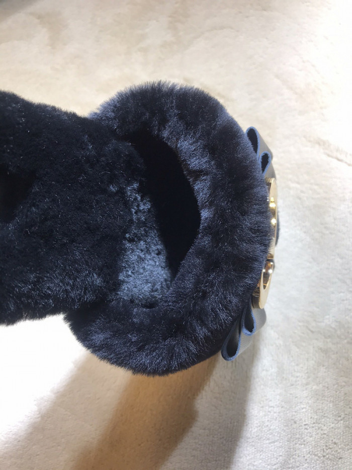 d10r sandal