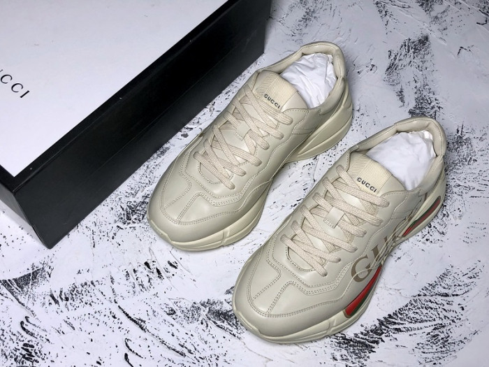 GUI SNEAKER