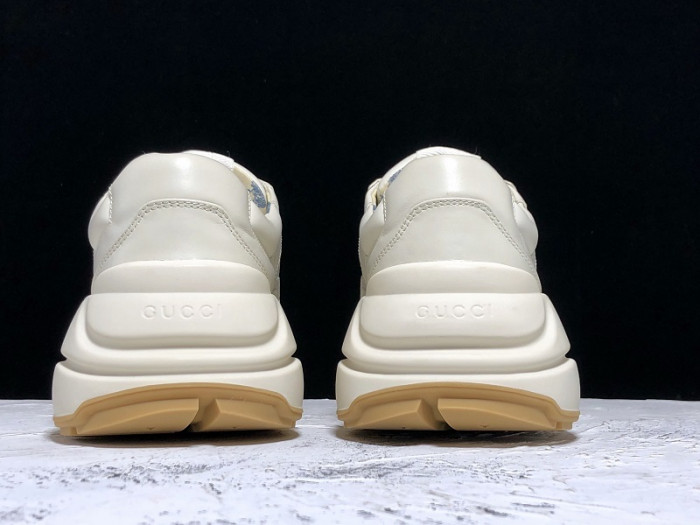 GUI SNEAKER