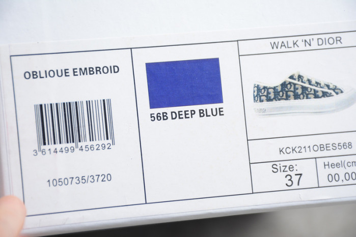 D10R SNEAKER
