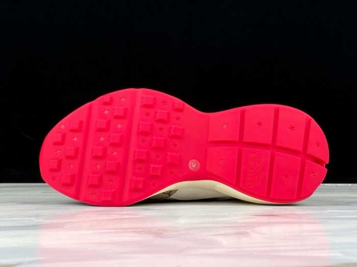GUI SNEAKER