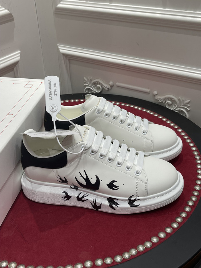 ALEX MCQU SNEAKER