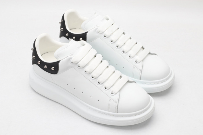 ALEX MCQU SNEAKER