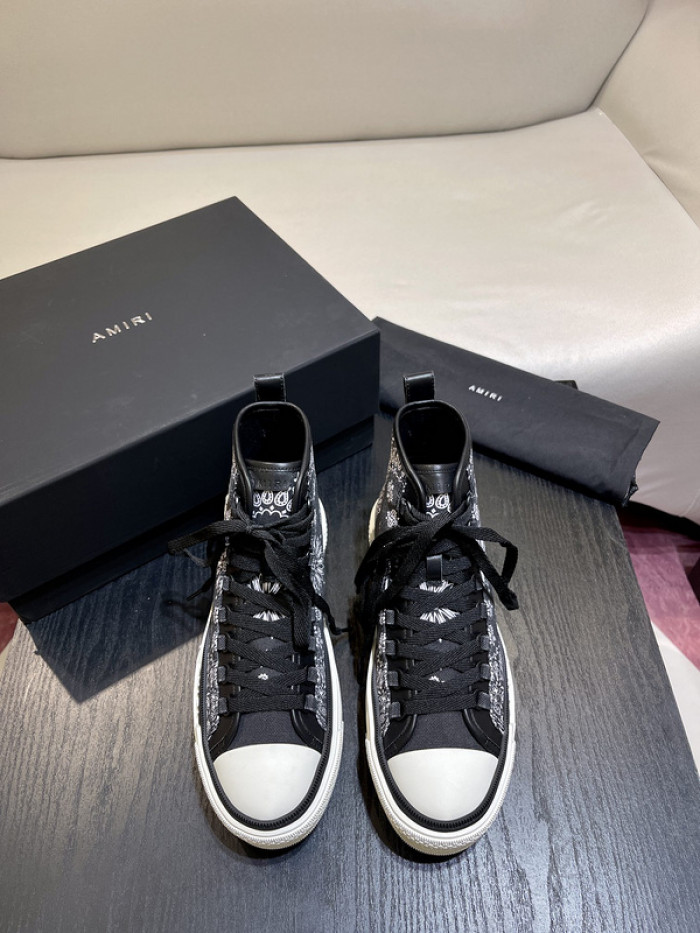 AM1R1 SNEAKER