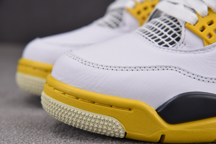 Air Jordan 4 Retro Vivid Sulfur (Women