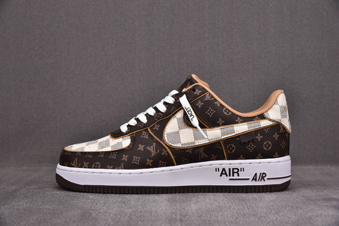 Nike Air Force 1