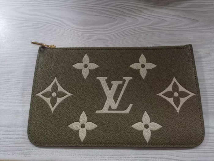L0VT BAG