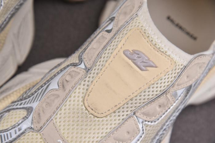 BALEN&GA SNEAKER