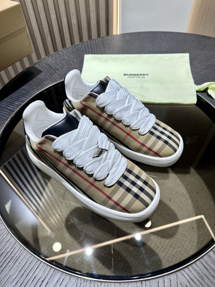 BUB sneaker