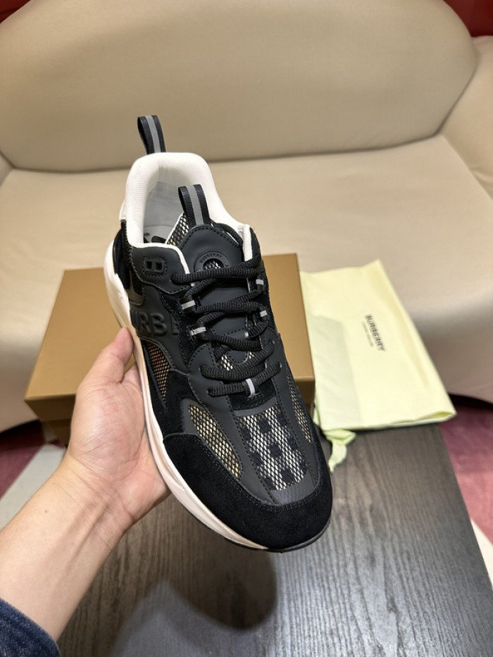BUB sneaker