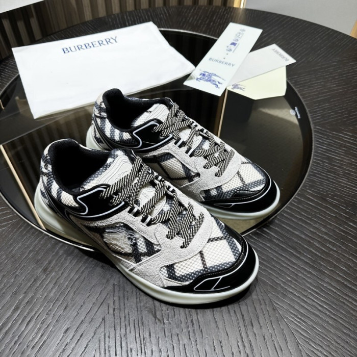 BUB sneaker