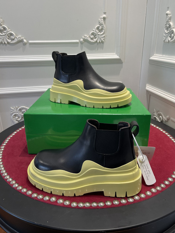 BV boots 026