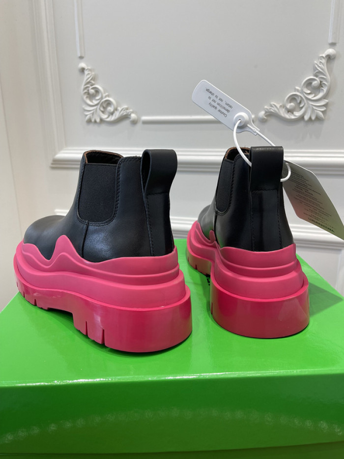 BV boots 011