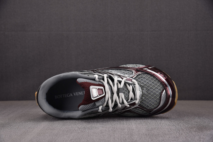 BV sneaker