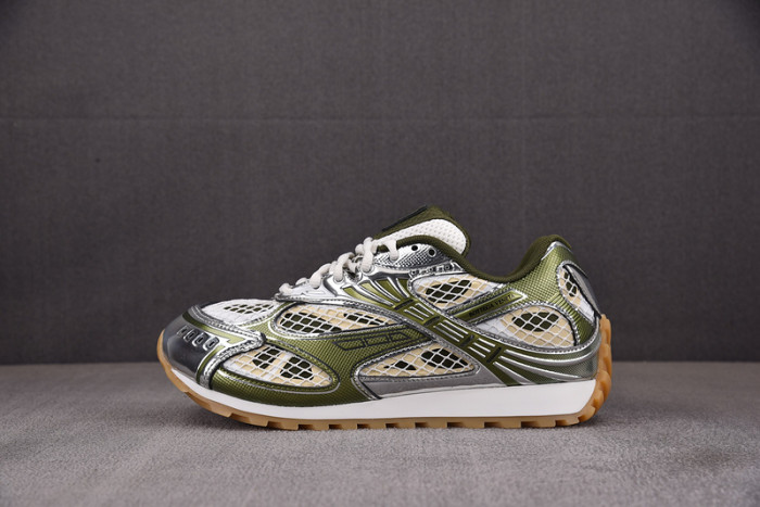 BV sneaker