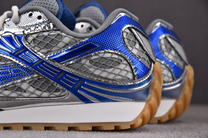 BV sneaker