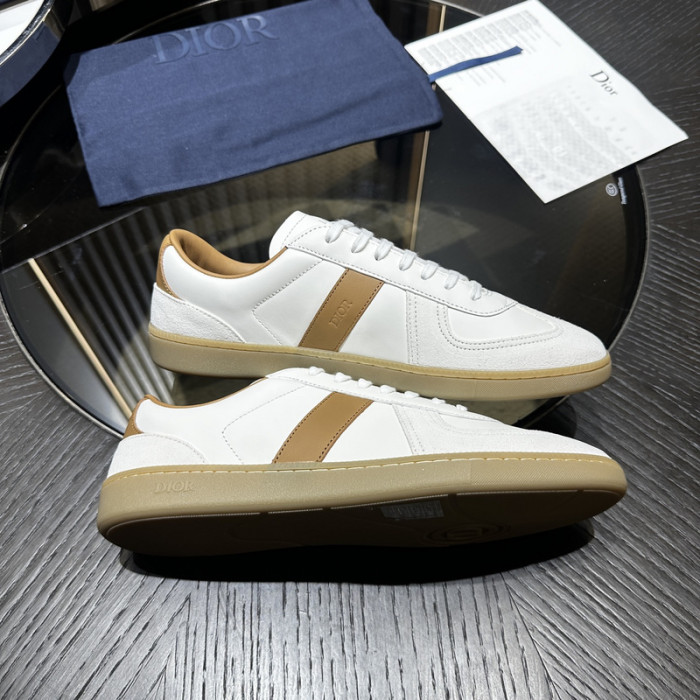 D10R SNEAKER