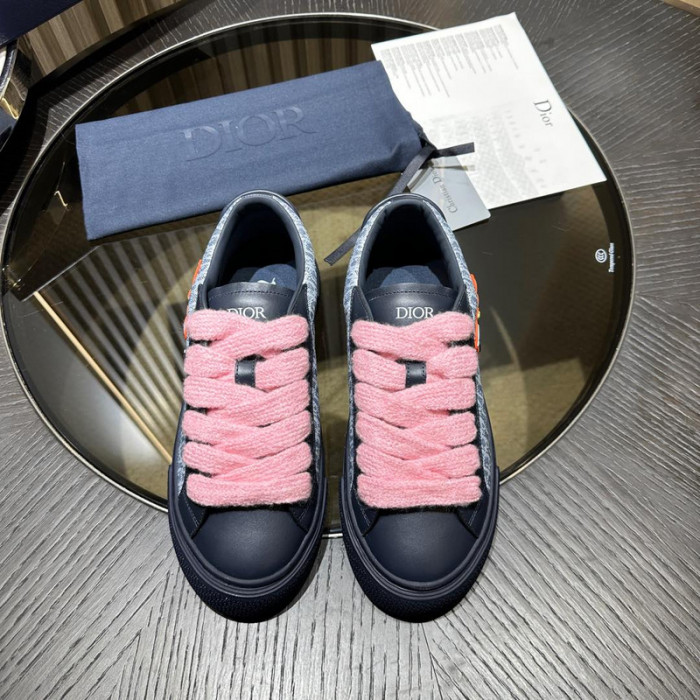 D10R SNEAKER