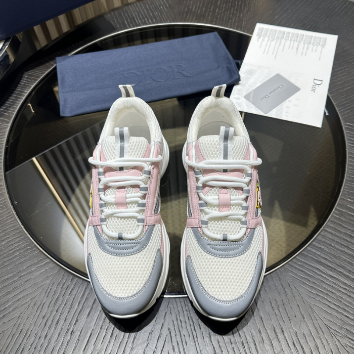 D10R SNEAKER