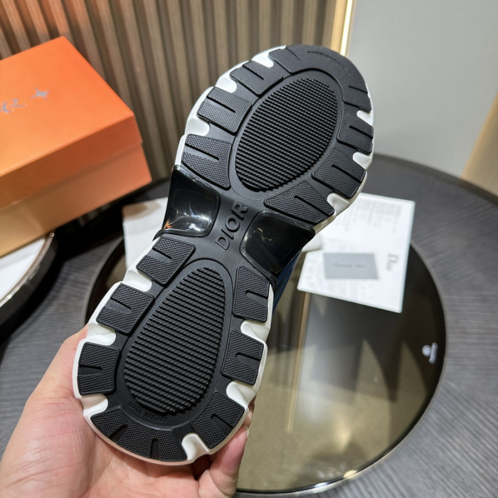 D10R B44 SNEAKER