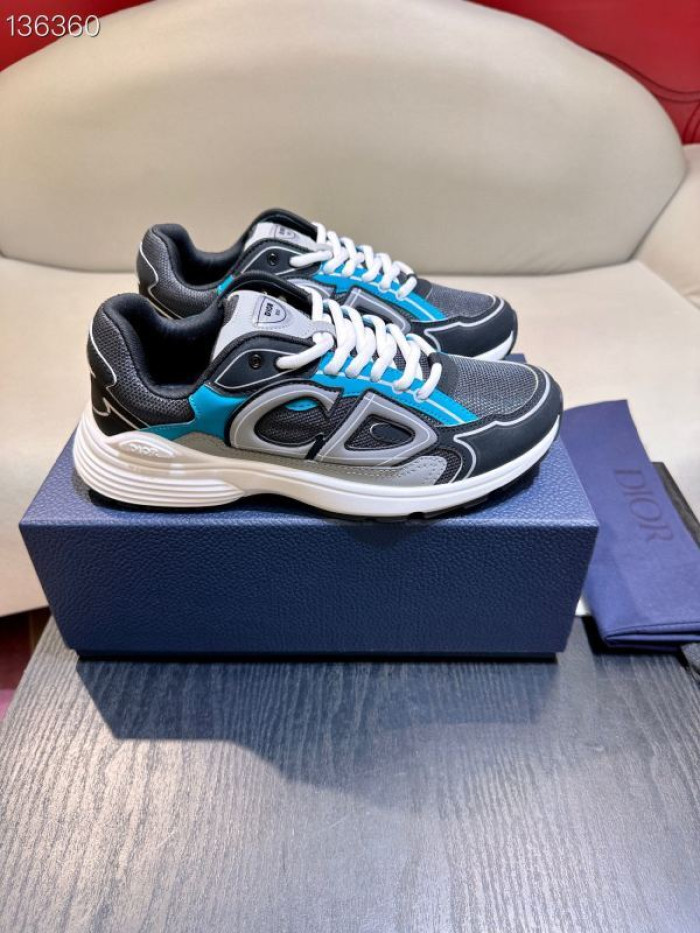D10R SNEAKER