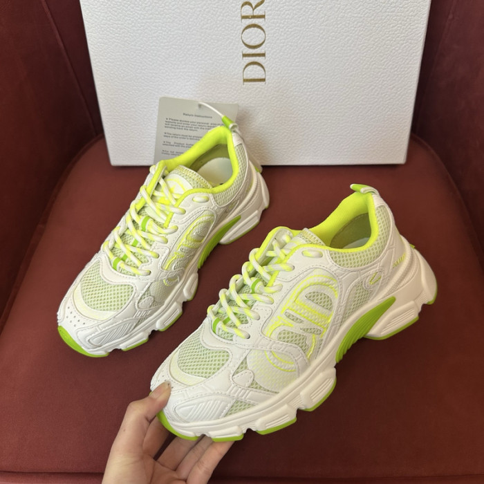 D10R SNEAKER