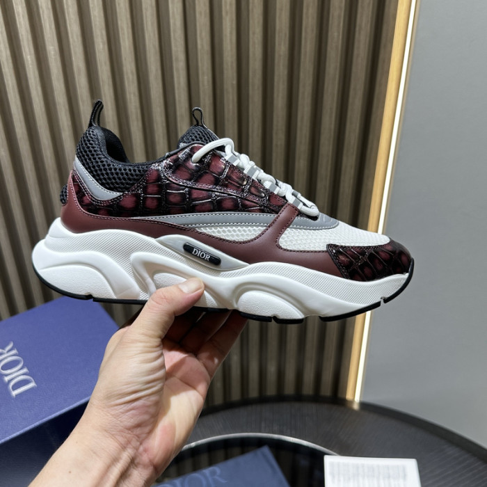 D10R SNEAKER