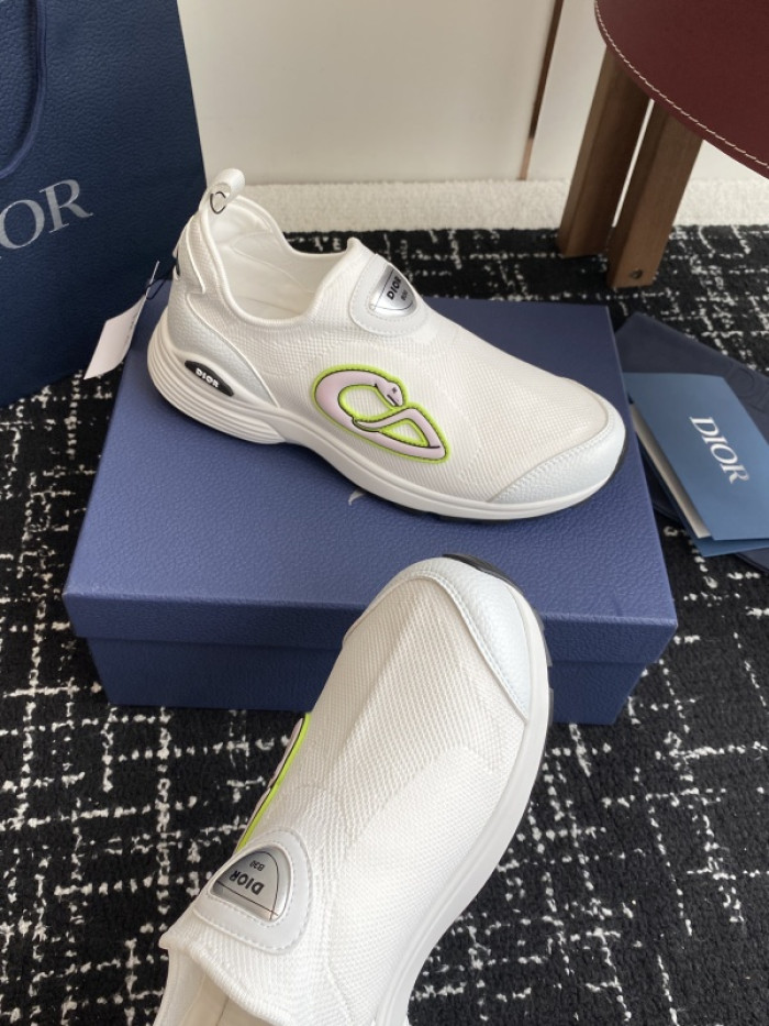 D10R SNEAKER