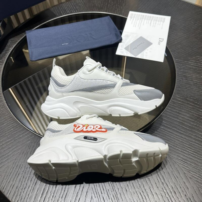 D10R SNEAKER
