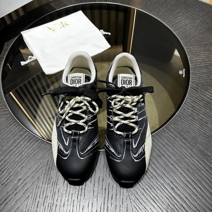 D10R SNEAKER