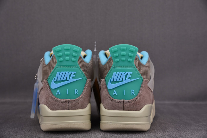UNION X AIR JORDAN 4“ TAUPE HAZE” DJ5718-242