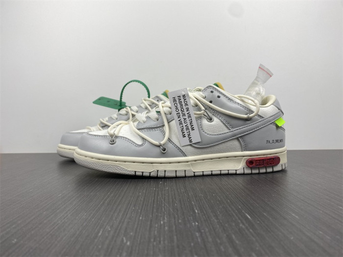 OFW x Dunk Low ''Lot 25 of 50''  DM1602-121