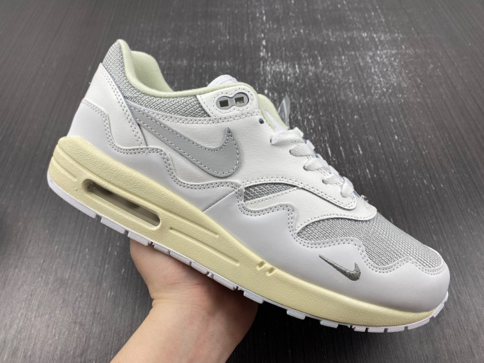 Nike Air Max 1 Patta Waves White DQ0299-100