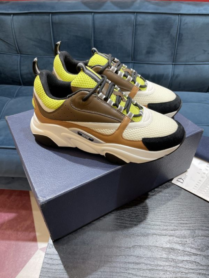 D10R SNEAKER