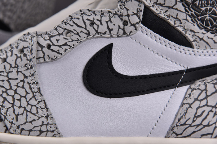 NIKE AIR JORDAN 1 HIGH OG “Elephant” DZ5485-052