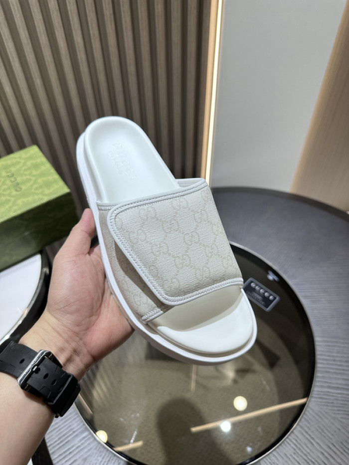GUI SANDAL
