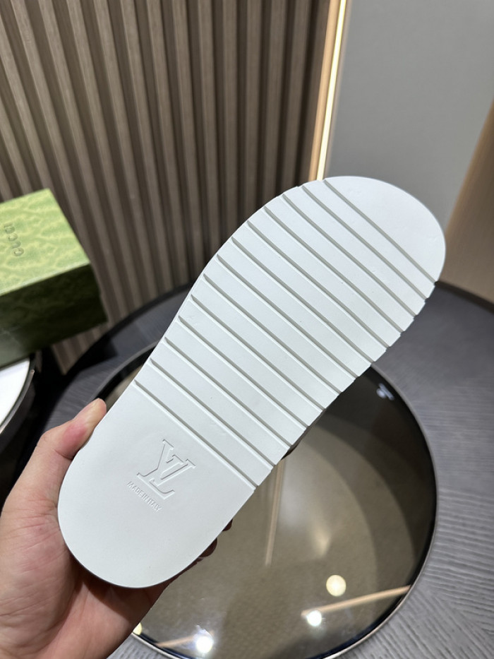 GUI SANDAL