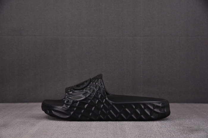 GUI SANDAL