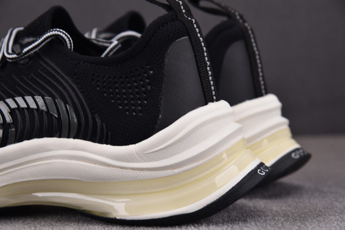 GUI SNEAKER