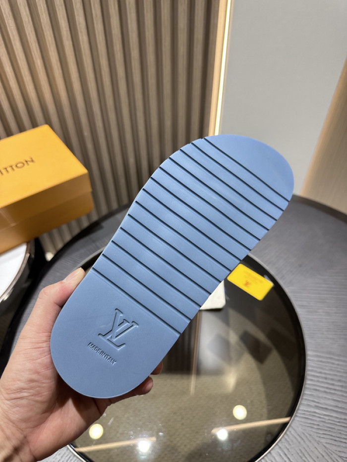L0VT SANDAL
