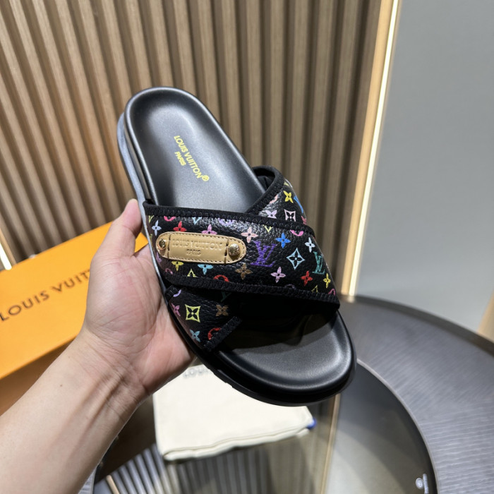 L0VT SANDAL