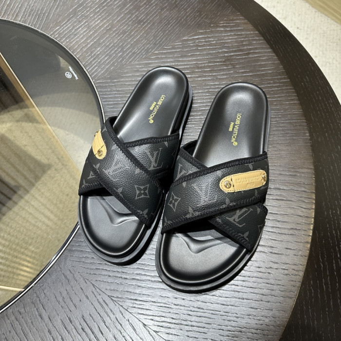 L0VT SANDAL