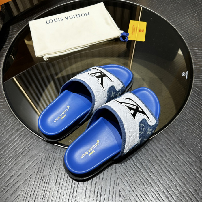 L0VT SANDAL