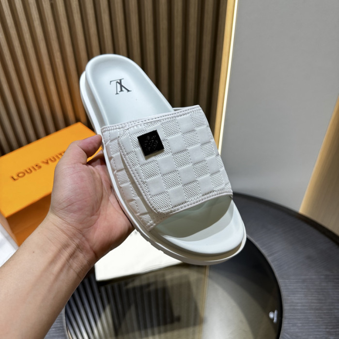 L0VT SANDAL