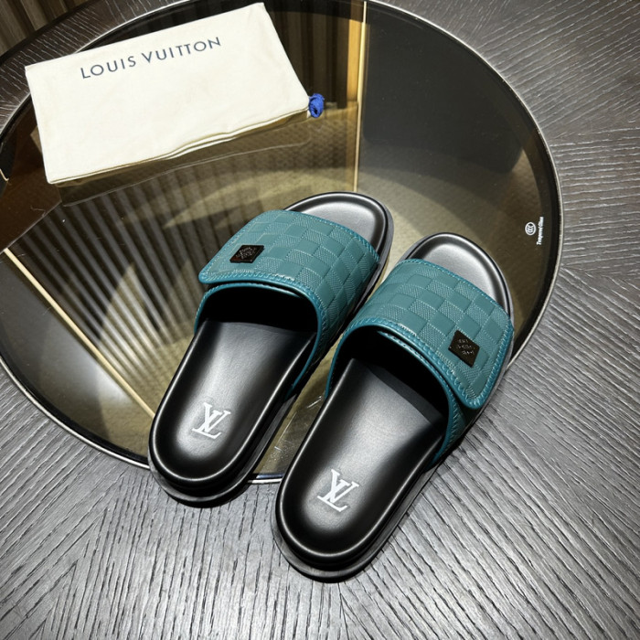 L0VT SANDAL