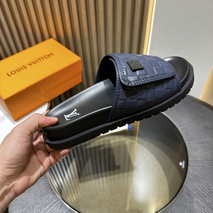 L0VT SANDAL